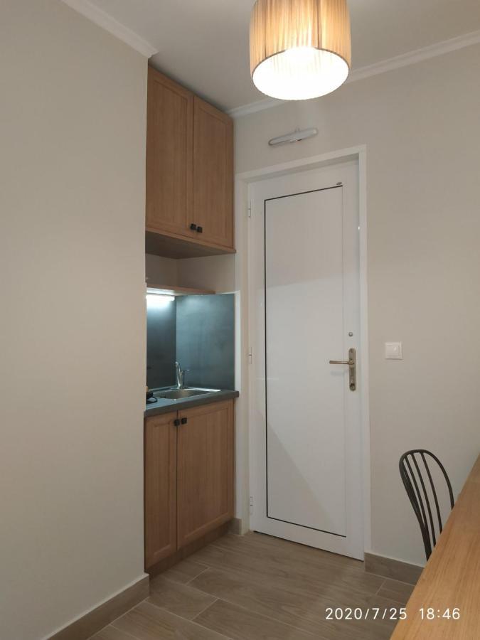 Lilly Apartments เอเธนส์ ภายนอก รูปภาพ