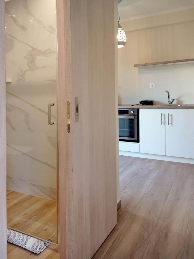 Lilly Apartments เอเธนส์ ภายนอก รูปภาพ