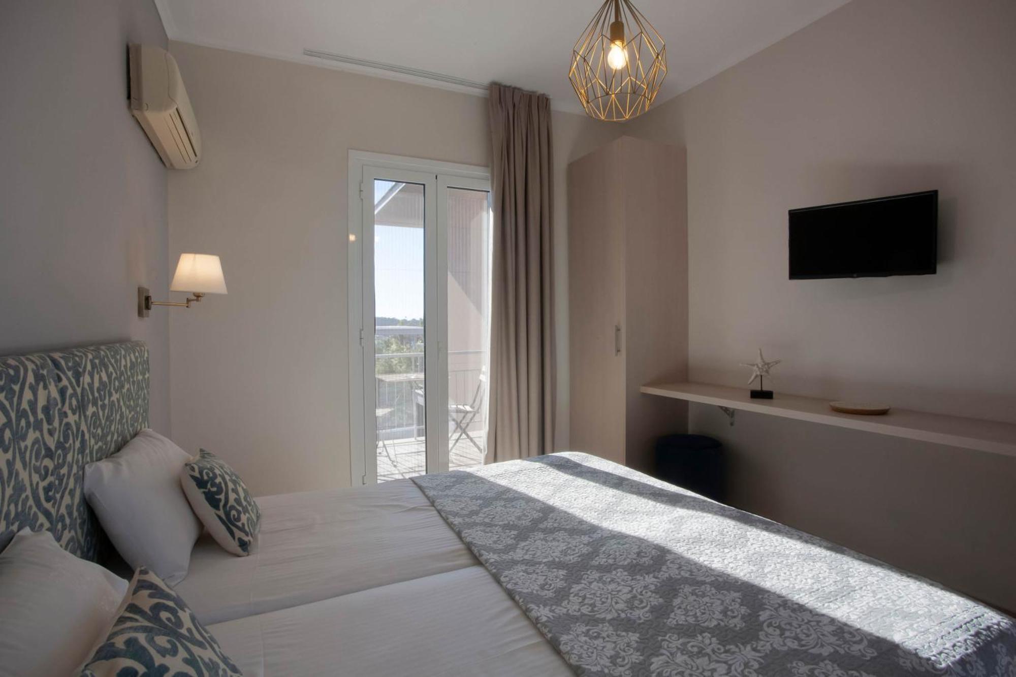 Lilly Apartments เอเธนส์ ภายนอก รูปภาพ
