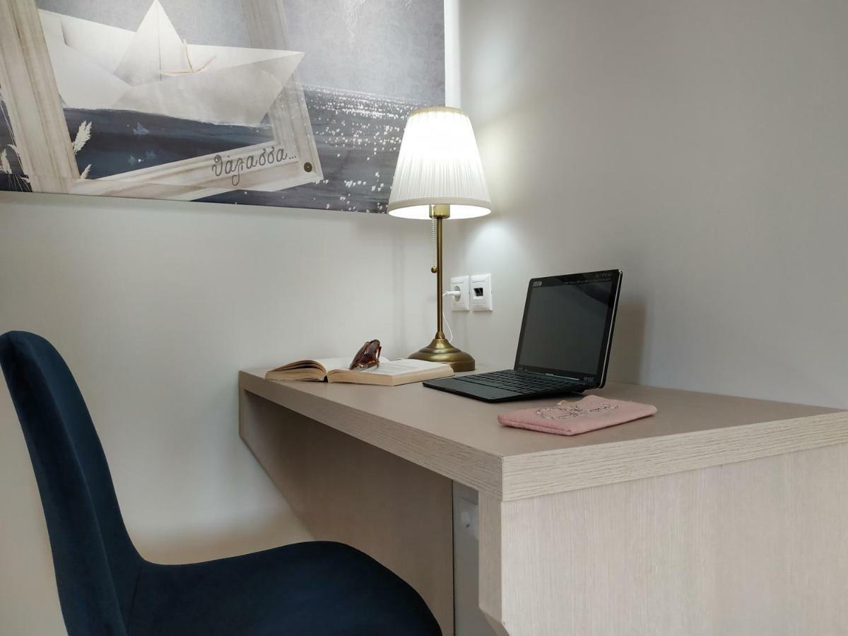 Lilly Apartments เอเธนส์ ภายนอก รูปภาพ